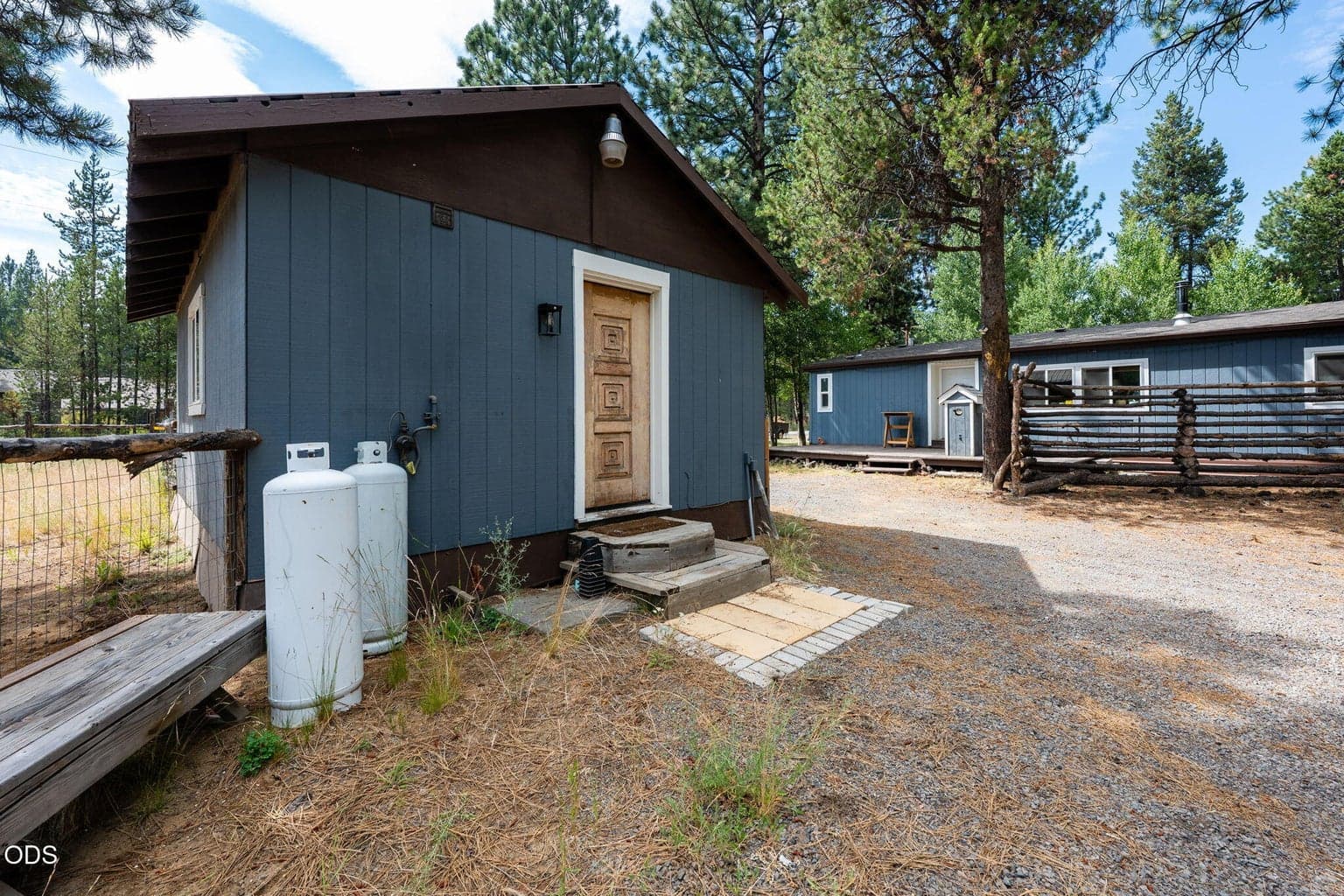 Photo of 56152 Gothard Way 4 of 28