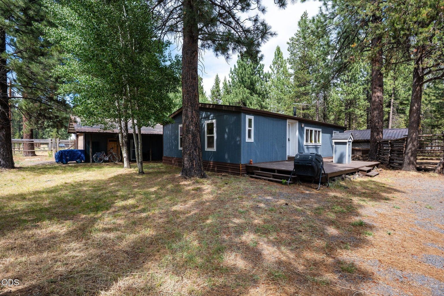 Photo of 56152 Gothard Way 1 of 28