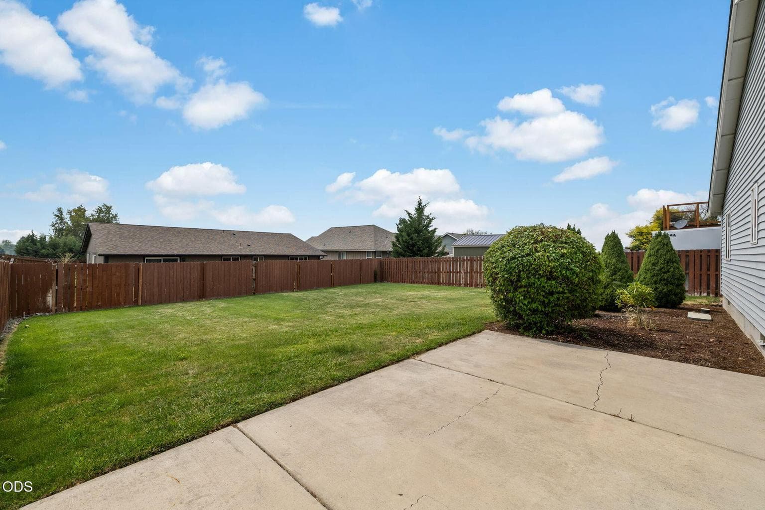 Photo of 317 Center Ridge Drive 15 of 19