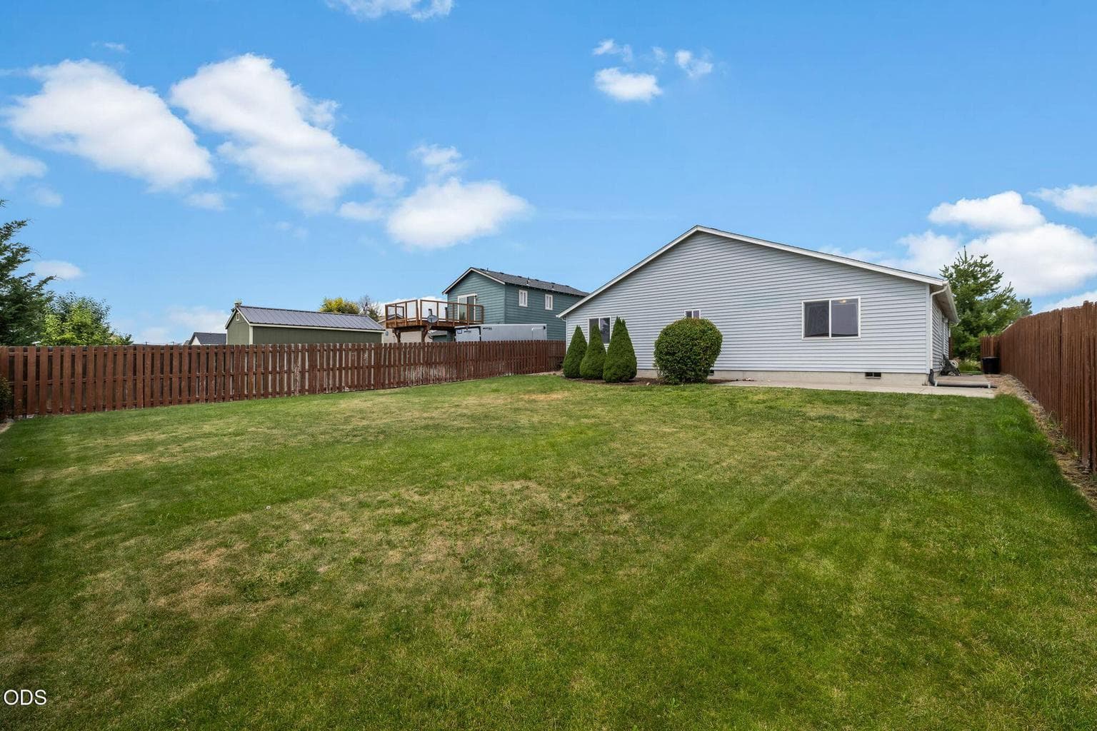 Photo of 317 Center Ridge Drive 16 of 19