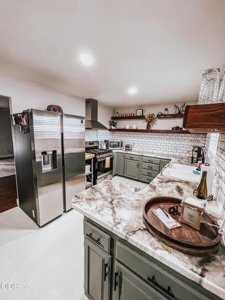 Photo of 1801 McClellan Drive 2 of 15