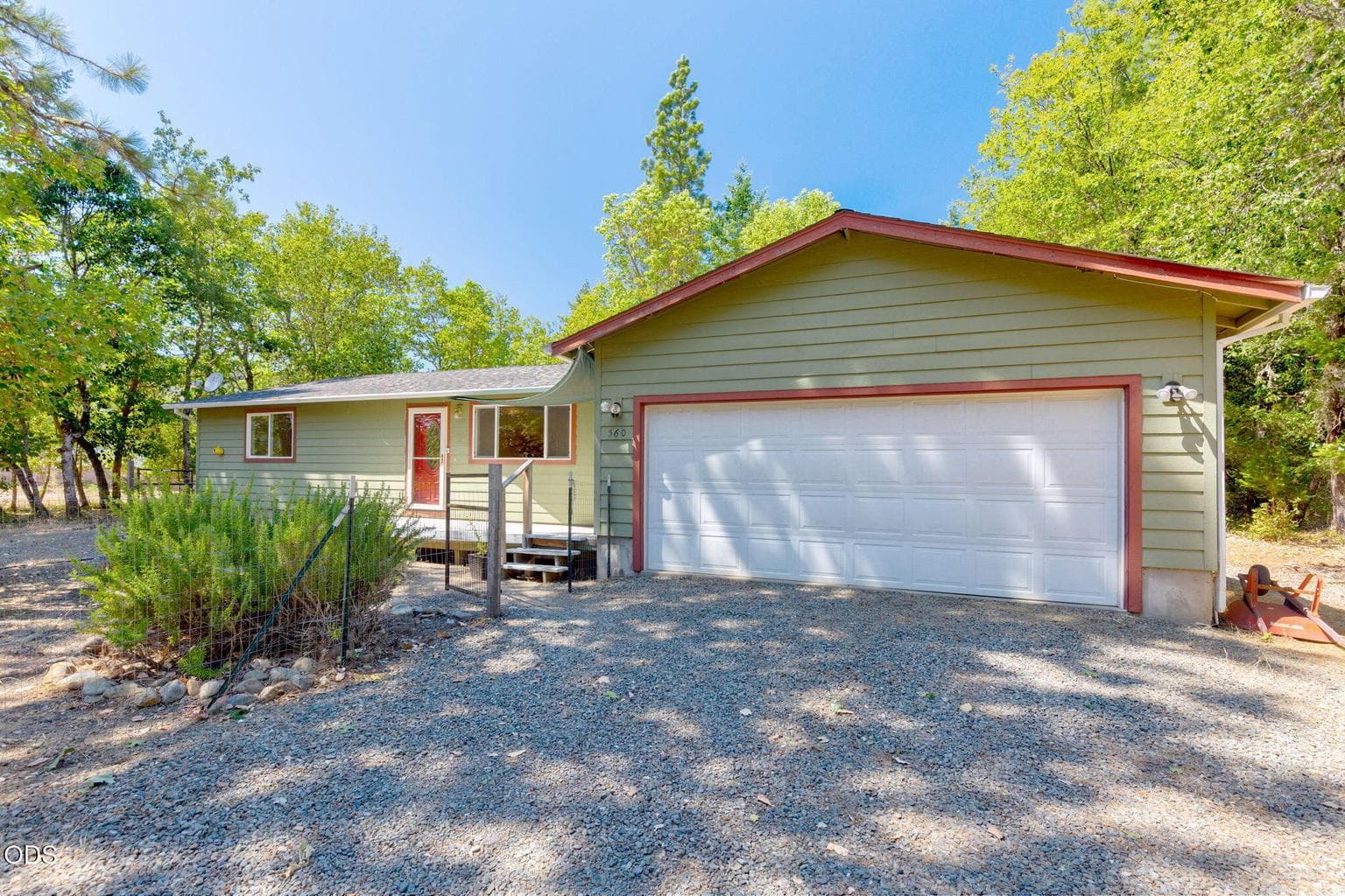 Photo of 560 Schumacher Street 1 of 38