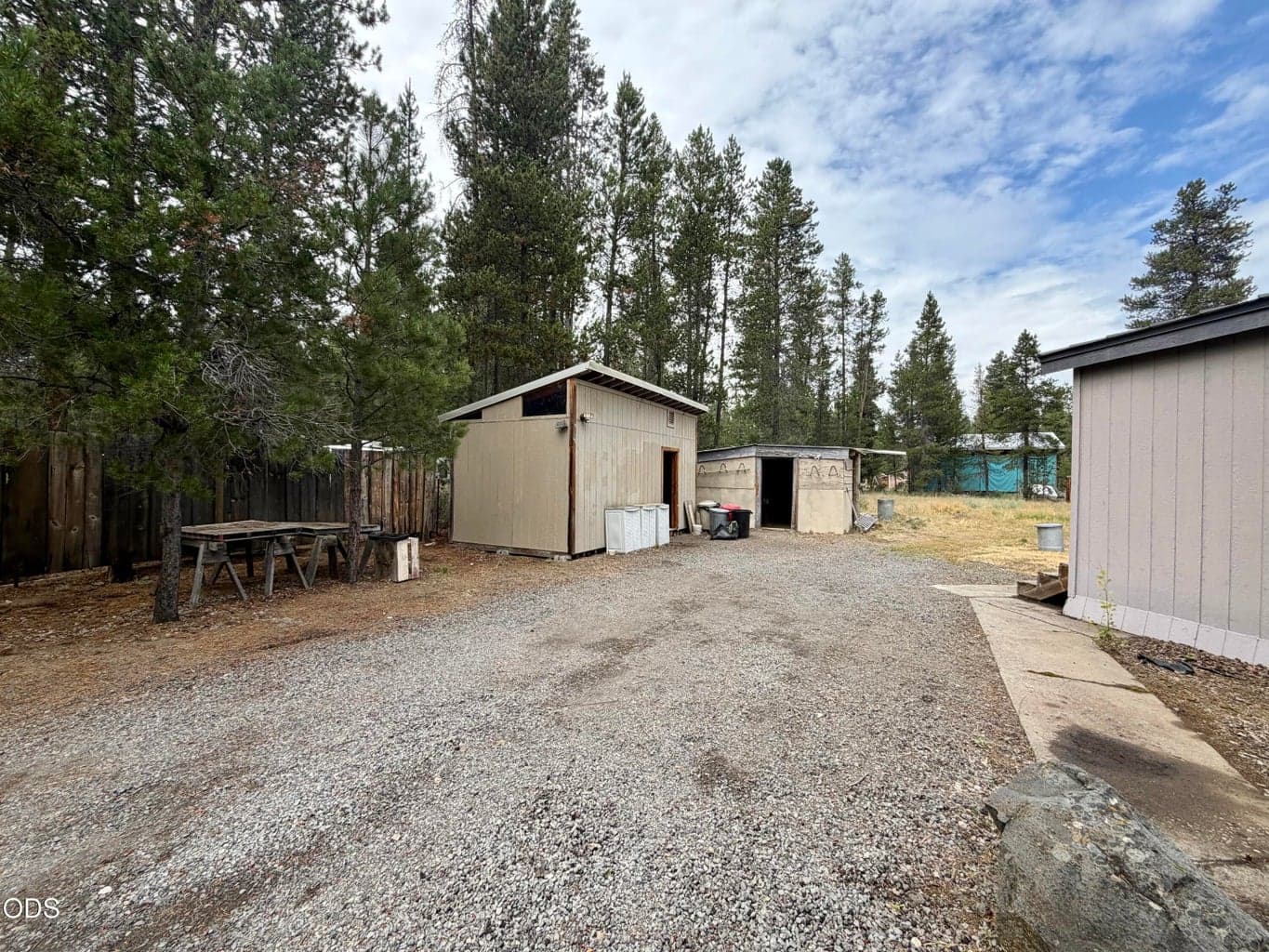 Photo of 16364 Twin Drive 24 of 31