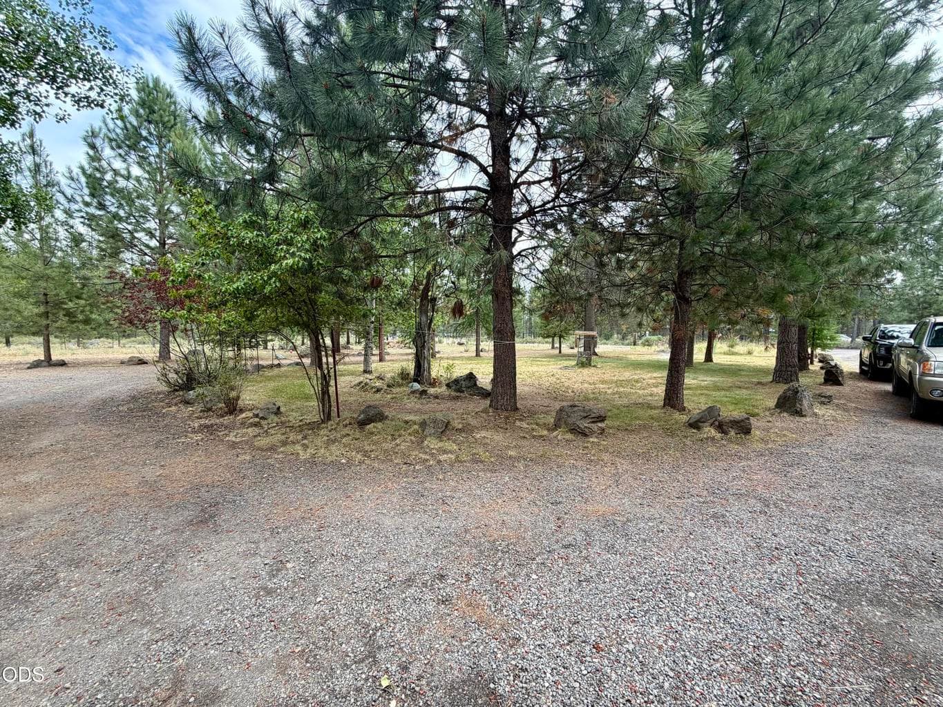 Photo of 16364 Twin Drive 25 of 31