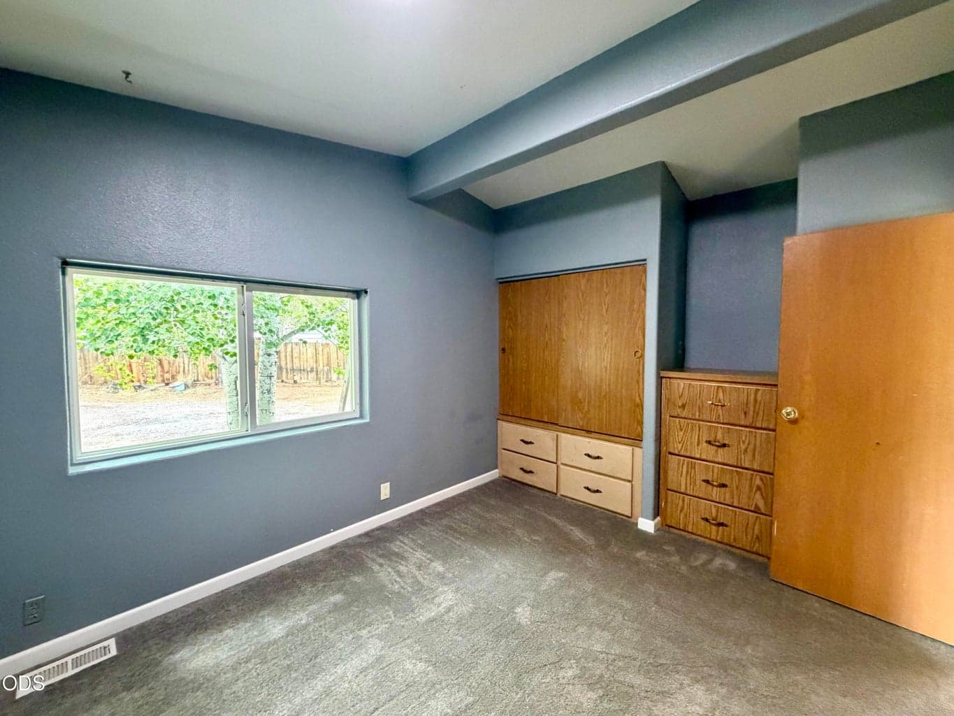 Photo of 16364 Twin Drive 10 of 31