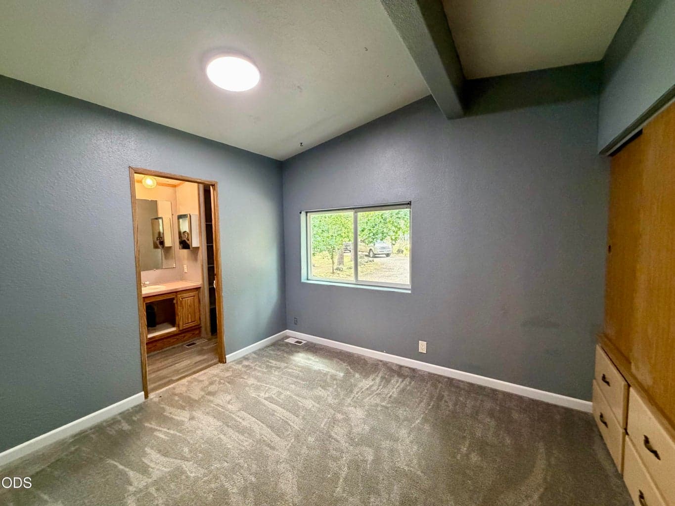 Photo of 16364 Twin Drive 11 of 31