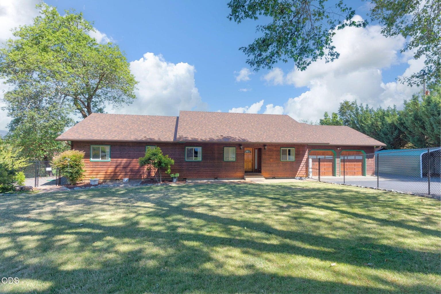 Photo of 410 Lancelot Lane 1 of 80