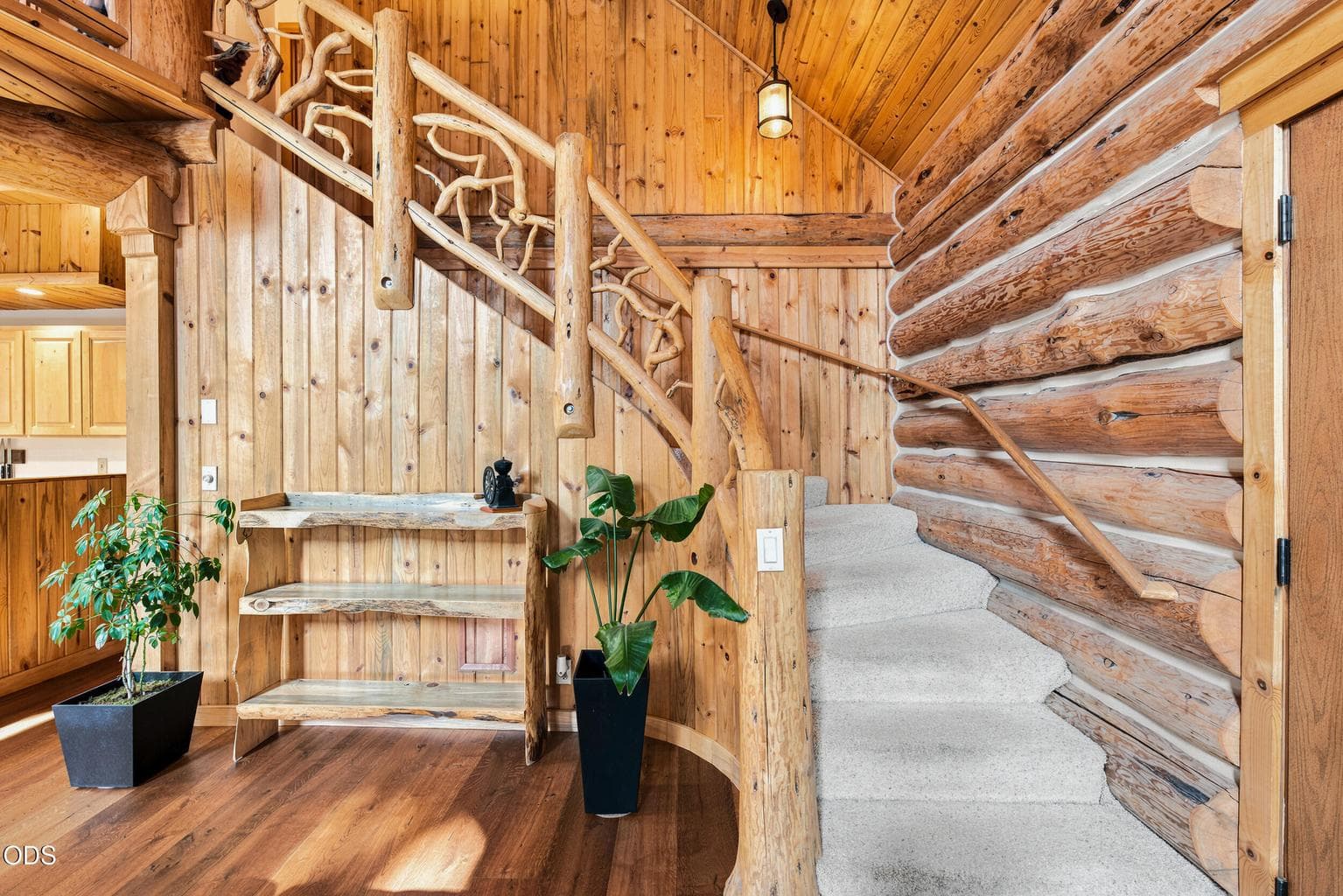 Photo of 16087 Lava Drive 19 of 44