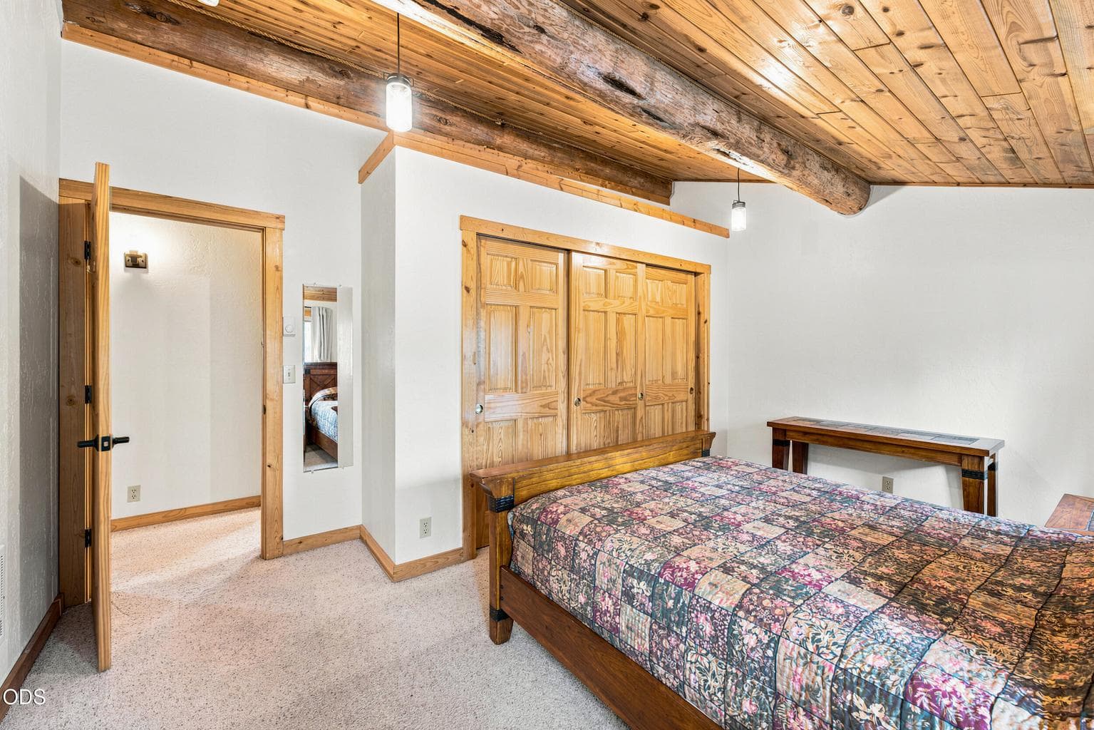 Photo of 16087 Lava Drive 25 of 44