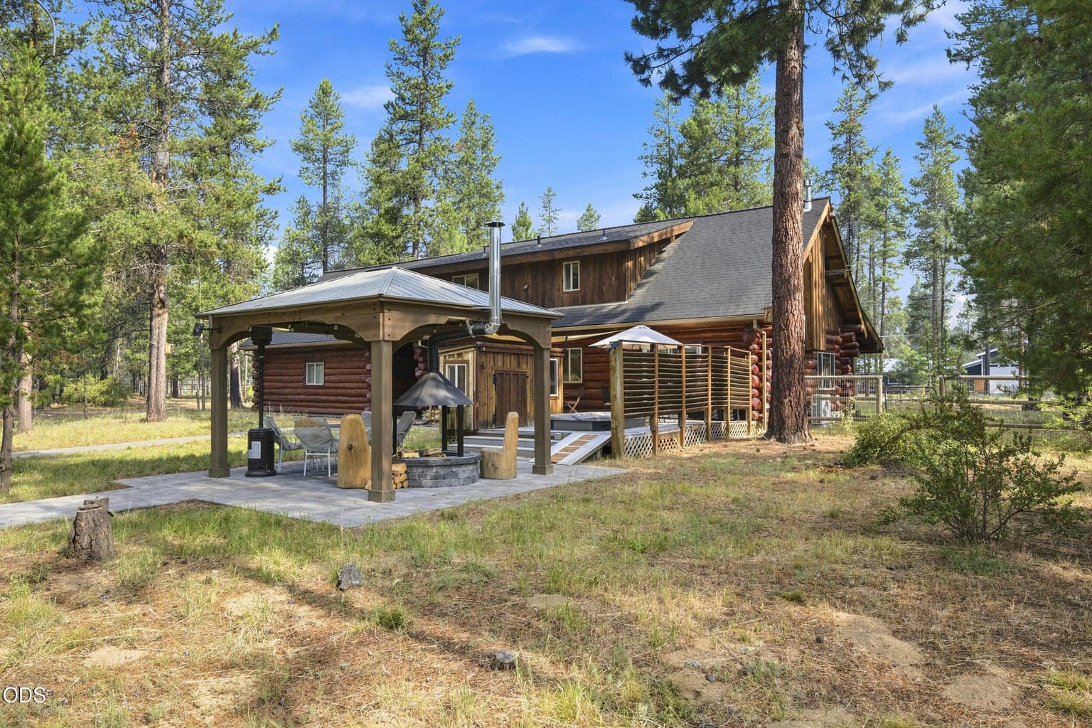 Photo of 16087 Lava Drive 33 of 44
