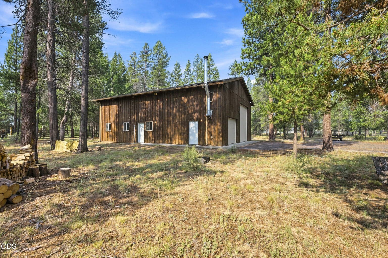 Photo of 16087 Lava Drive 39 of 44
