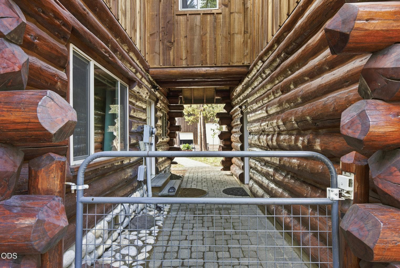 Photo of 16087 Lava Drive 41 of 44