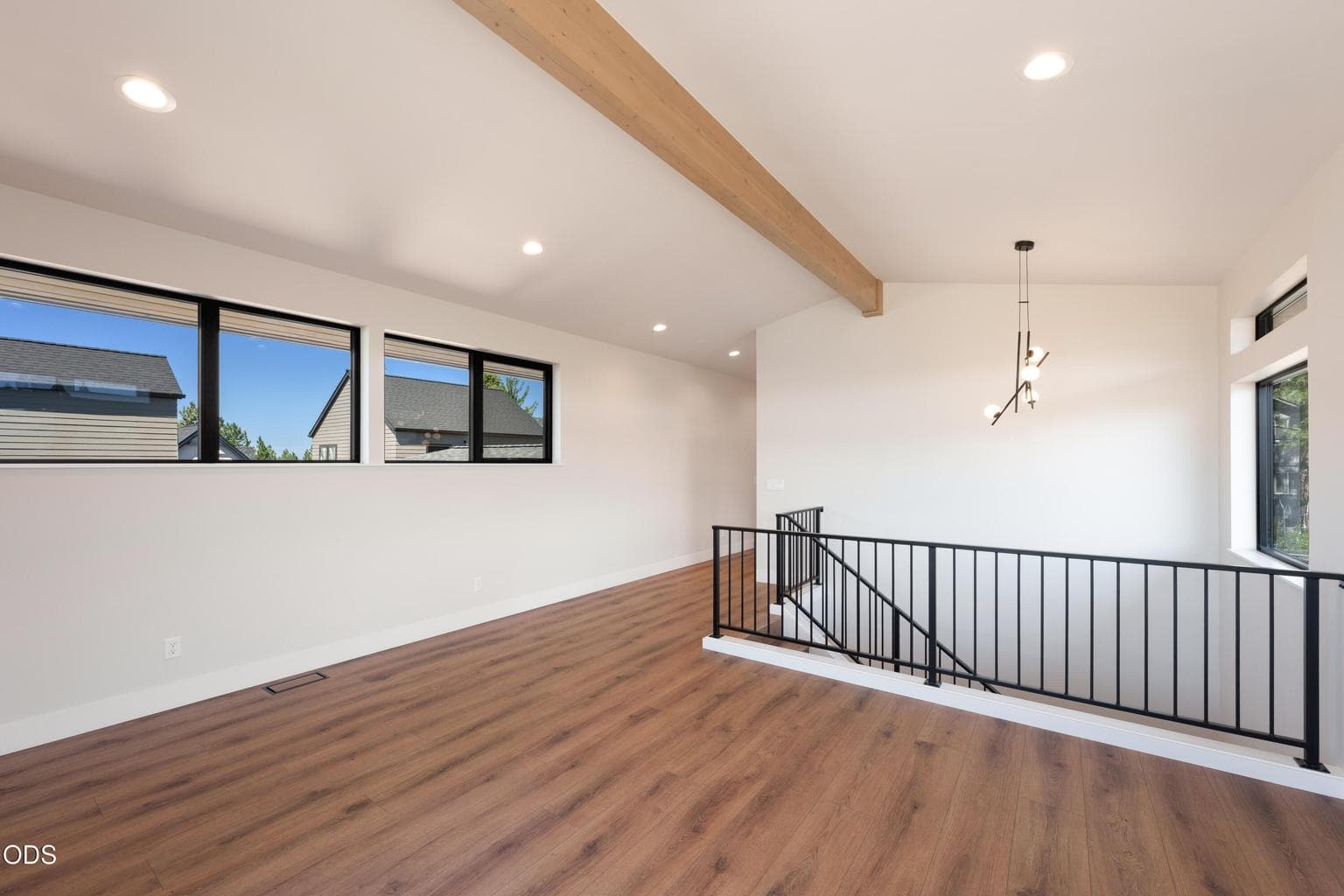 Photo of 3020 NW Polarstar Avenue 28 of 40
