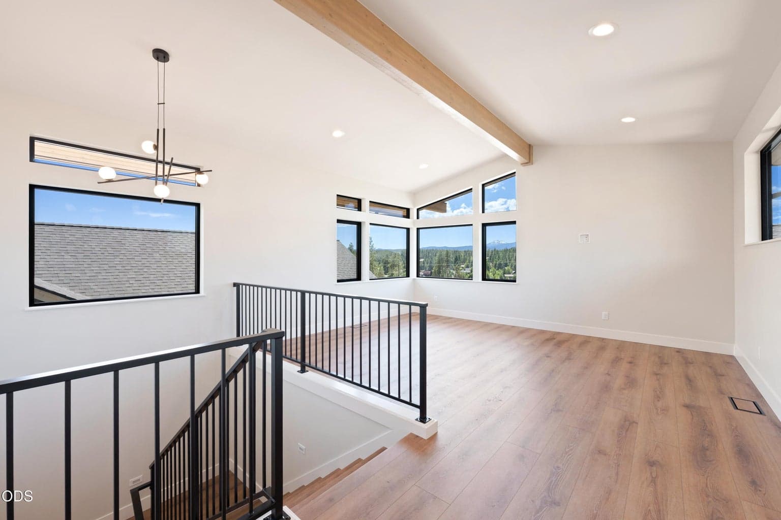 Photo of 3020 NW Polarstar Avenue 27 of 40
