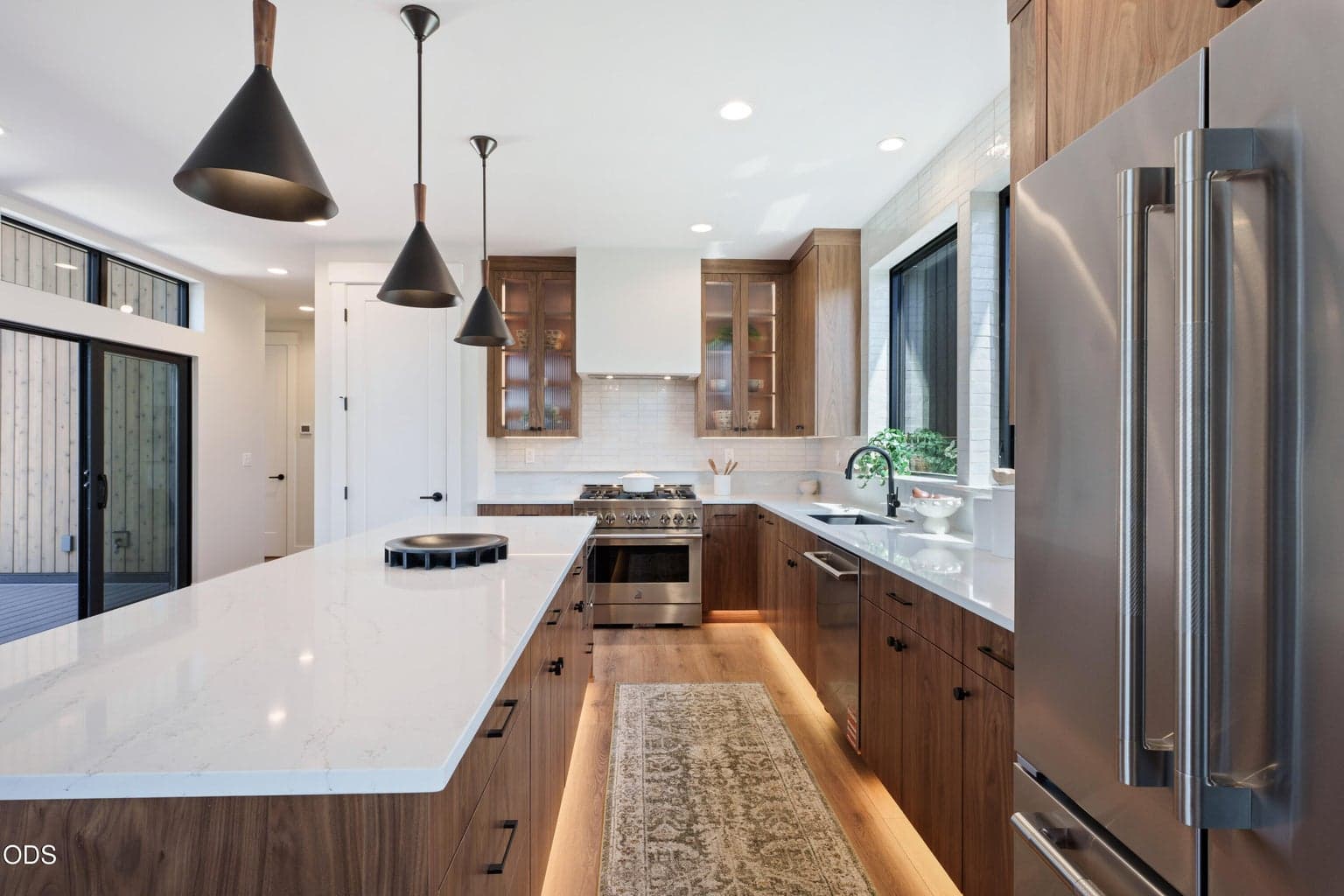 Photo of 3020 NW Polarstar Avenue 14 of 40
