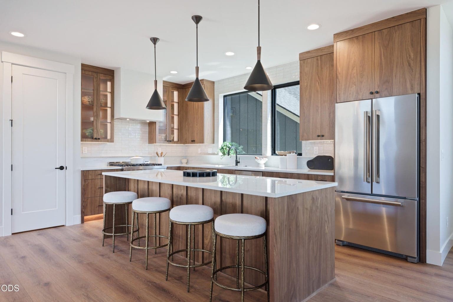Photo of 3020 NW Polarstar Avenue 12 of 40