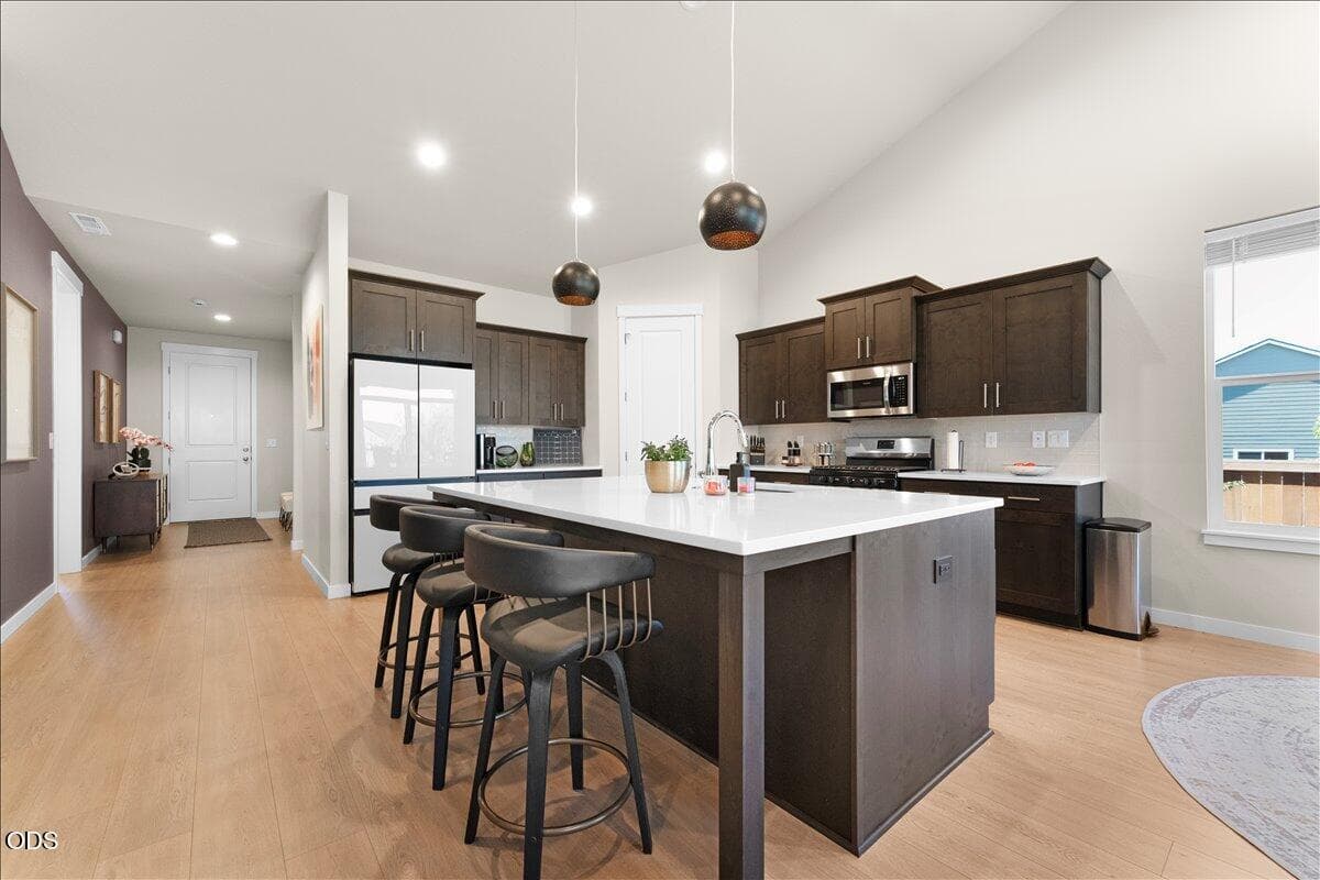 Photo of 1516 Poppy Ridge Drive 2 of 30