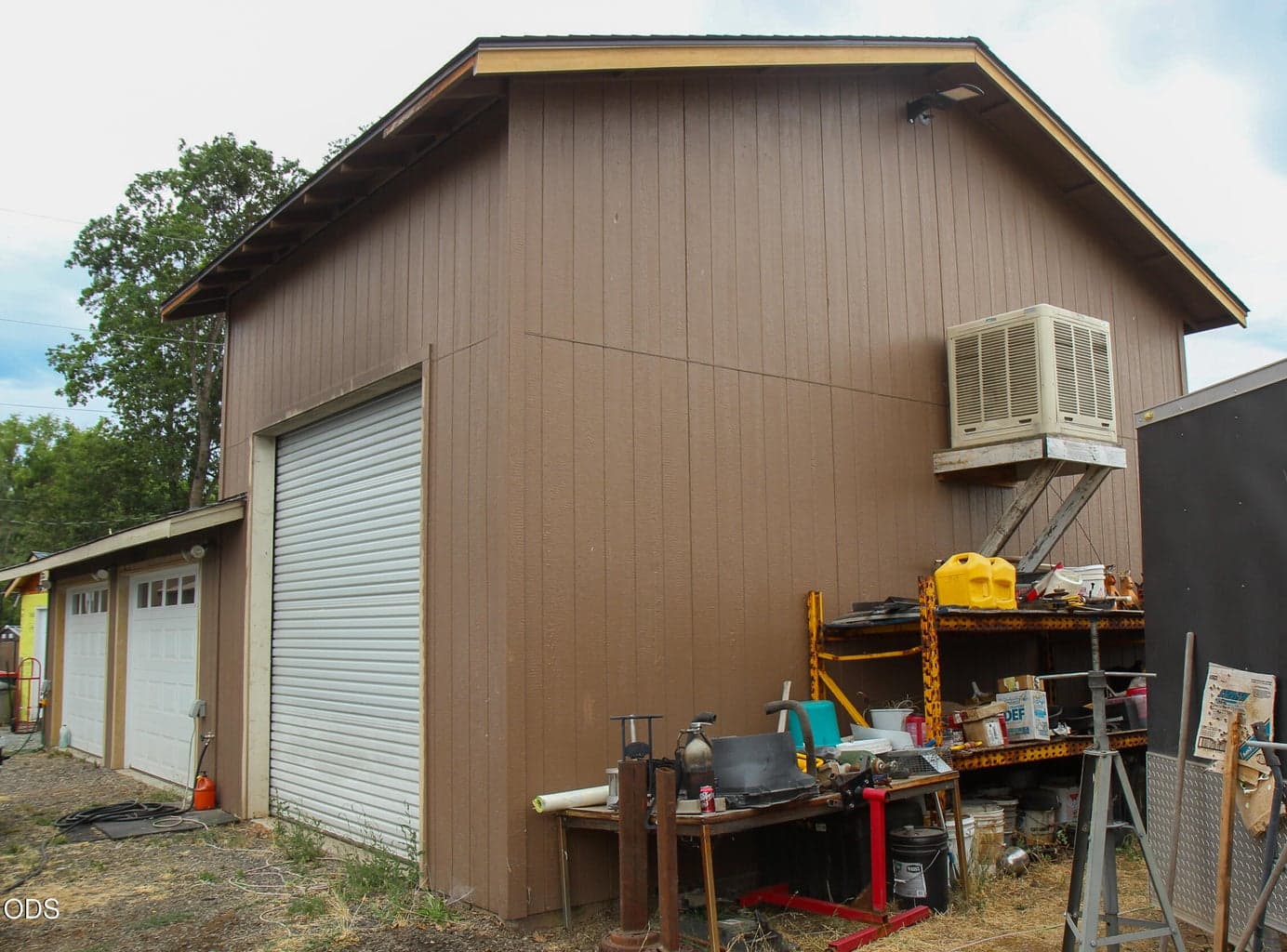 Photo of 6235 Ponderosa Street 4 of 13
