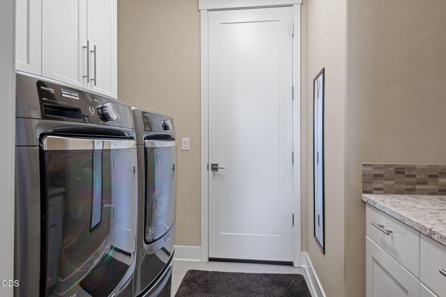 Photo of 2541 NW Pine Terrace Drive 18 of 22