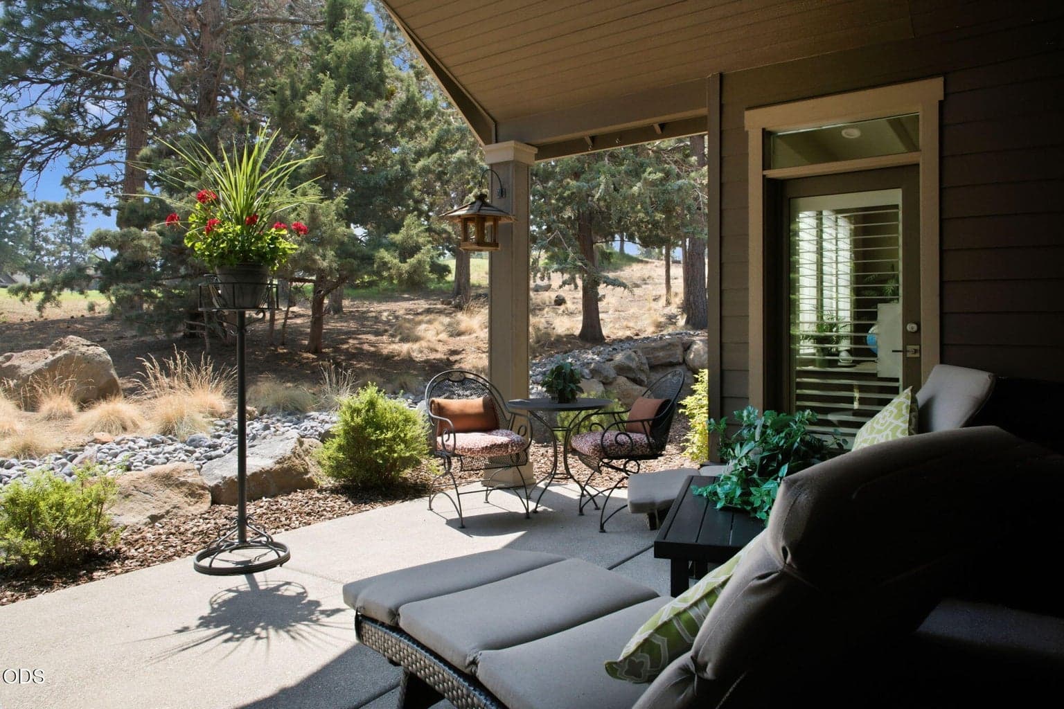 Photo of 2541 NW Pine Terrace Drive 20 of 22