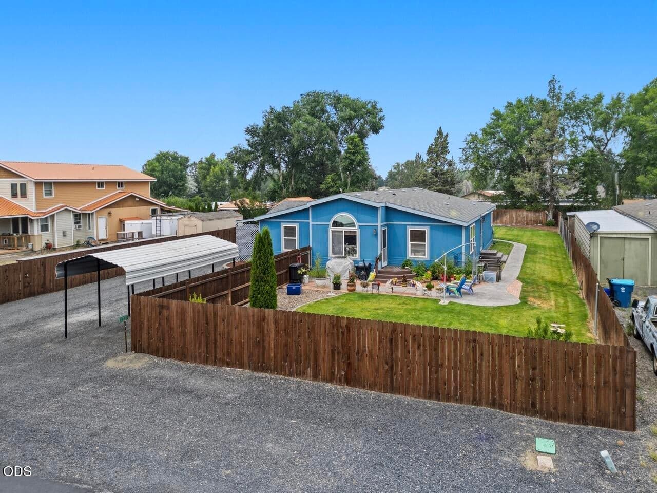 Photo of 3737 Oak Avenue 2 of 38