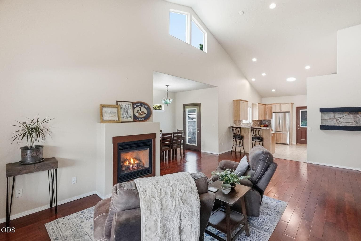 Photo of 62898 Bilyeu Way 6 of 50