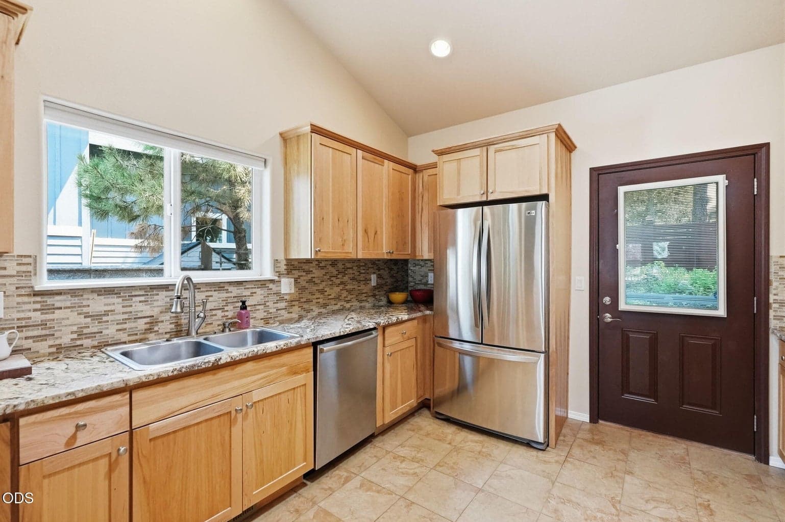 Photo of 62898 Bilyeu Way 14 of 50