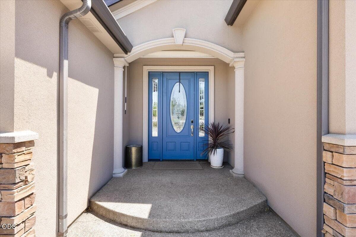 Photo of 2720 Montara Drive 2 of 27