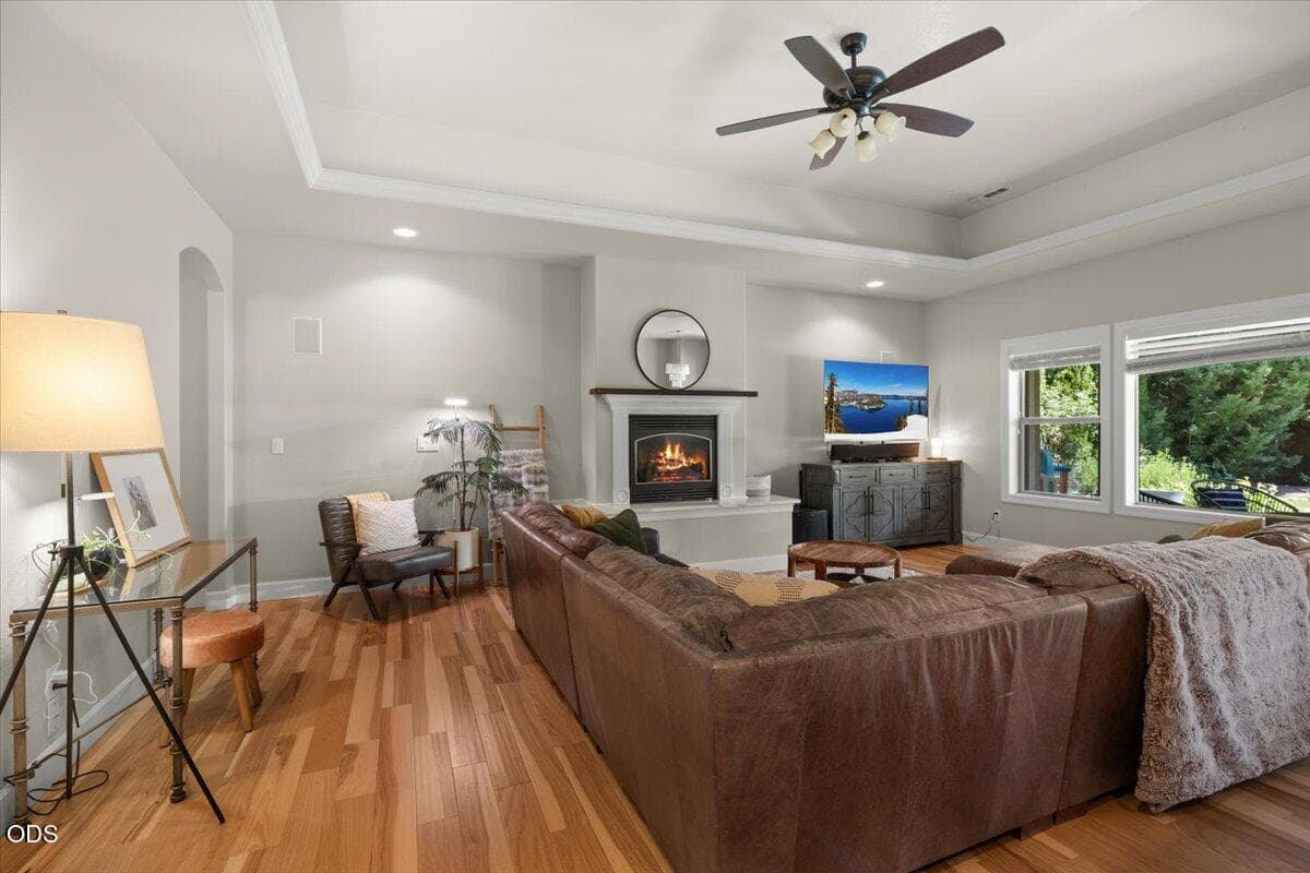 Photo of 2720 Montara Drive 5 of 27