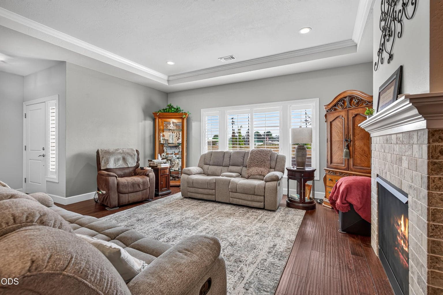 Photo of 453 Haskell Street 5 of 28