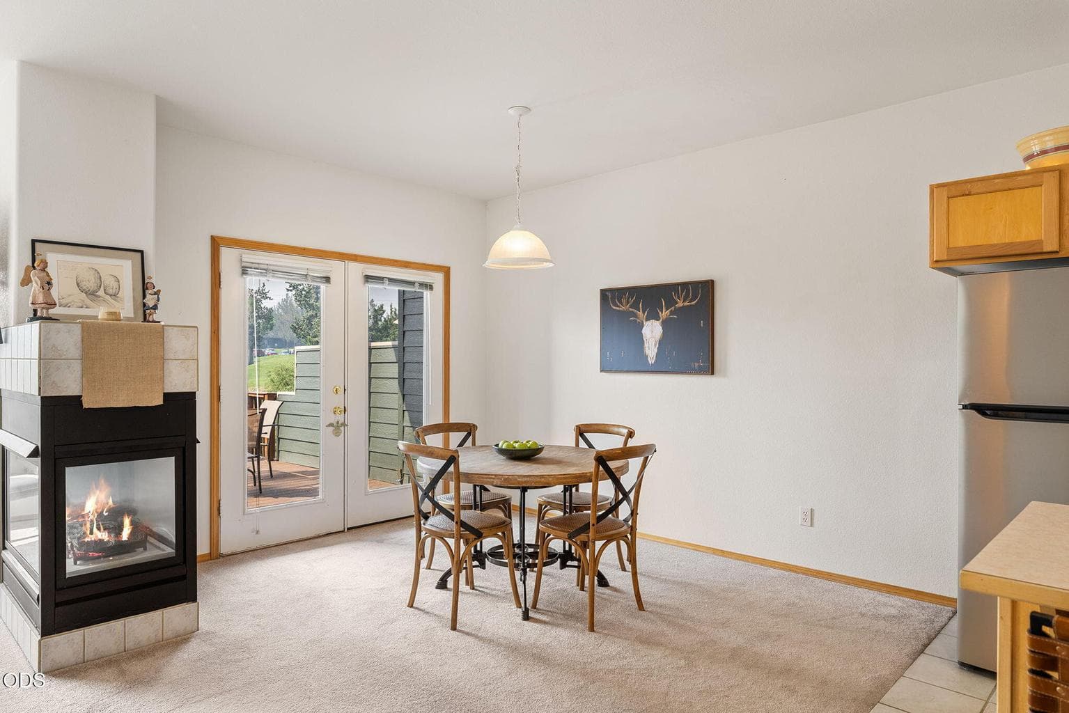 Photo of 1141 Golden Pheasant Drive 5 of 27