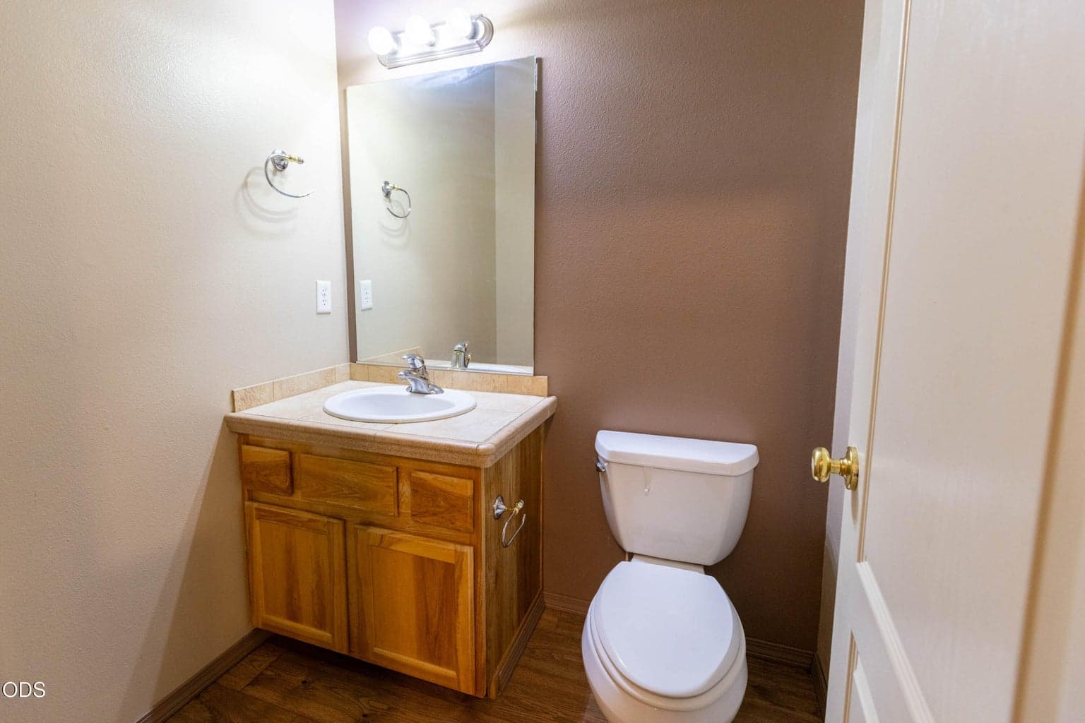 Photo of 374 NW 25th Street 19 of 41