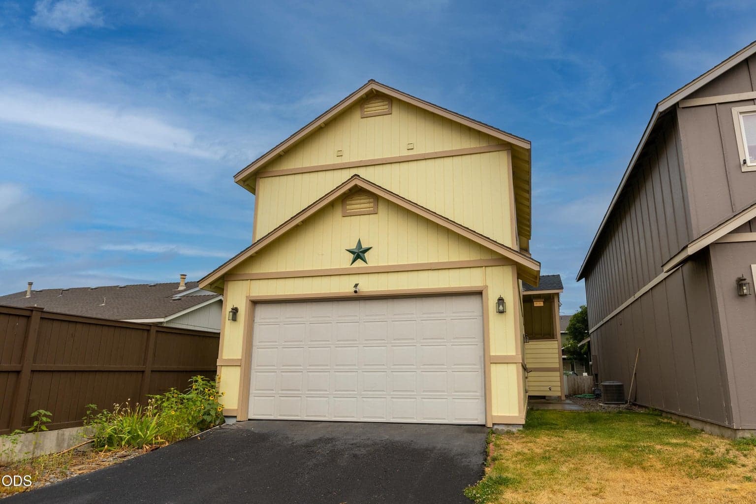 Photo of 374 NW 25th Street 41 of 41