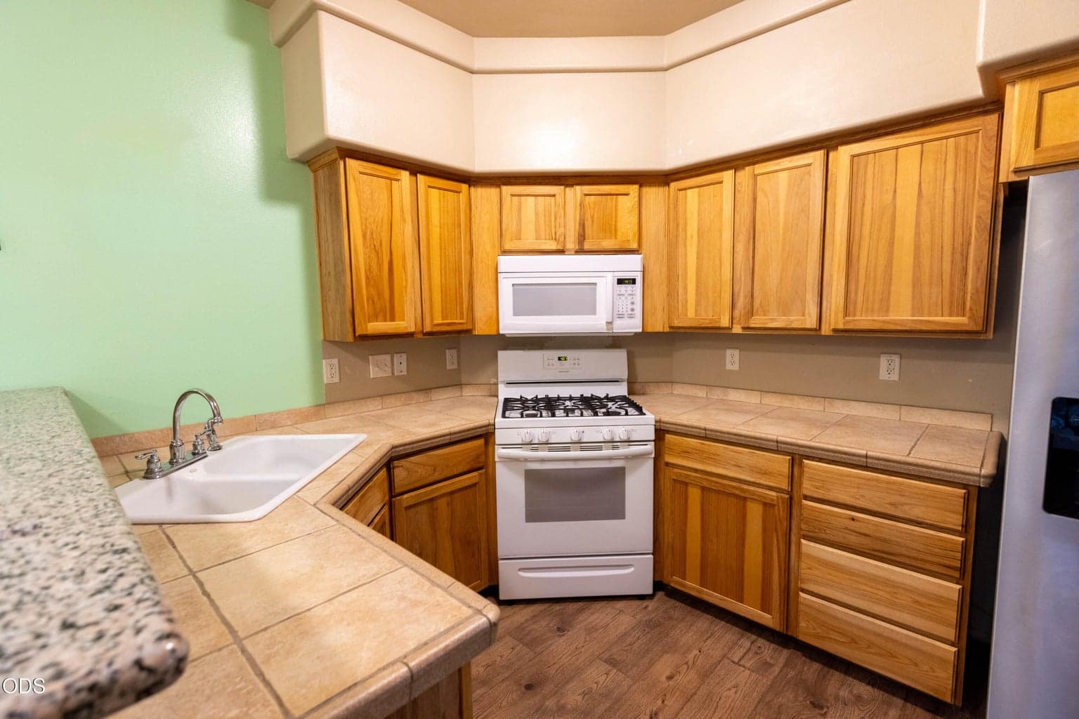 Photo of 374 NW 25th Street 14 of 41