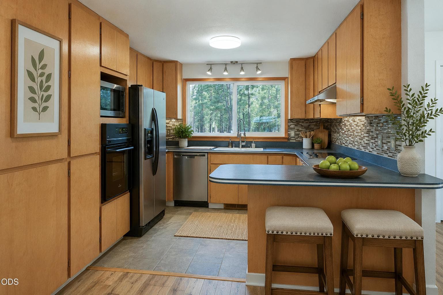 Photo of 153469 Hackamore Lane 5 of 24