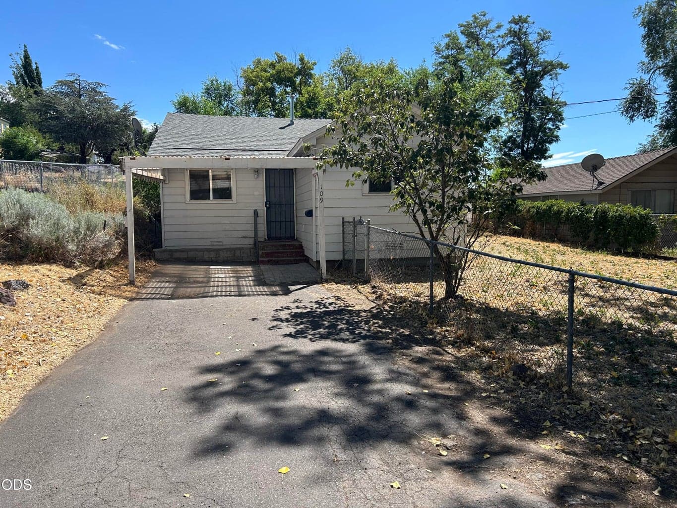 Photo of 109 Laguna Street 1 of 60