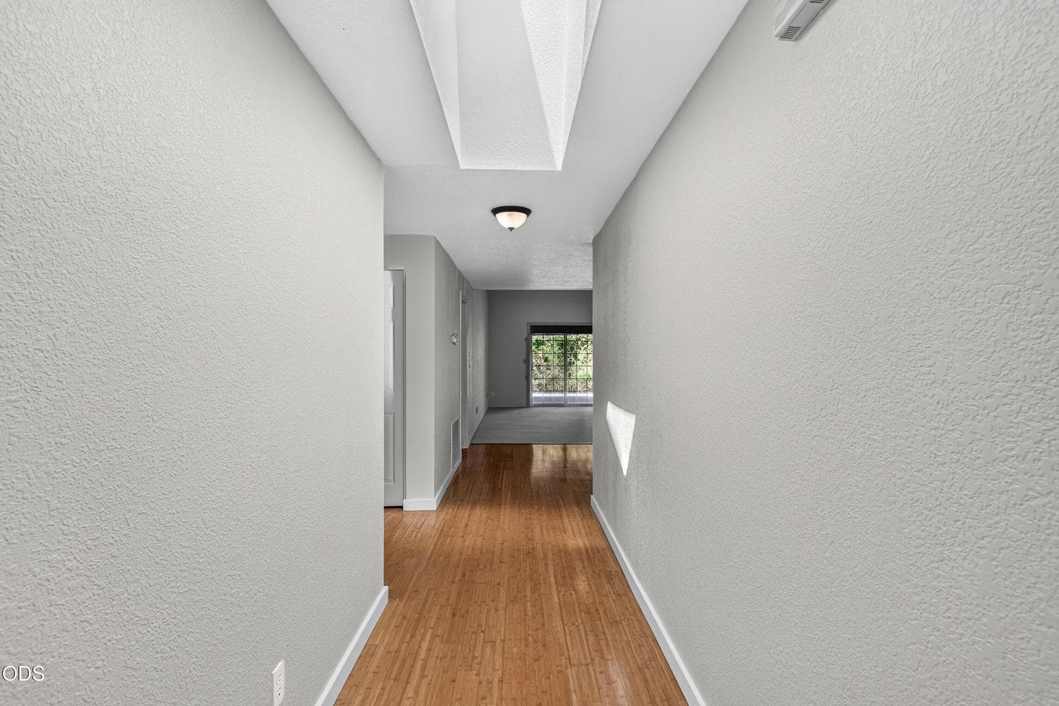 Photo of 241 Clay Street 4 of 25