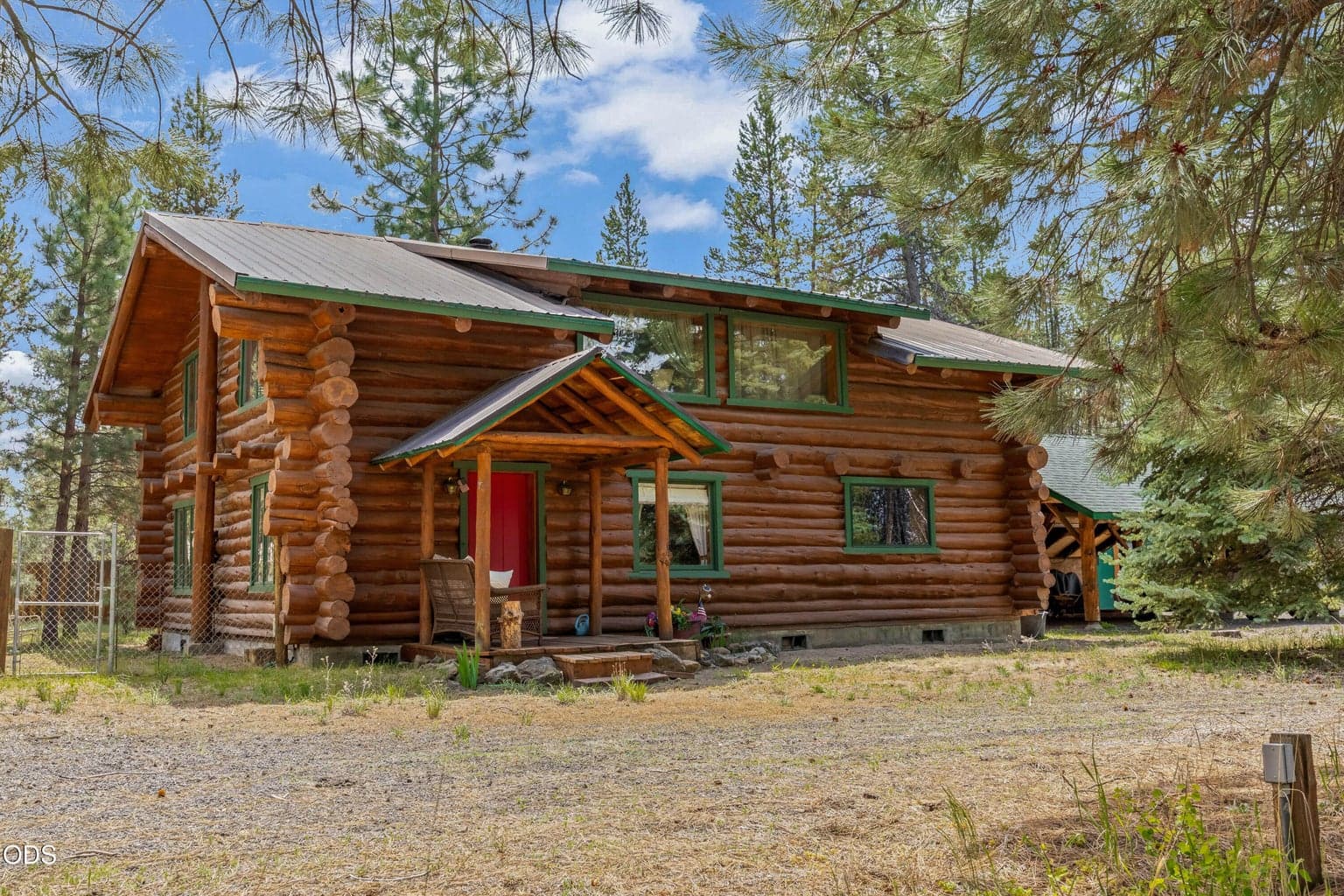 Photo of 16765 Pine Place 2 of 45