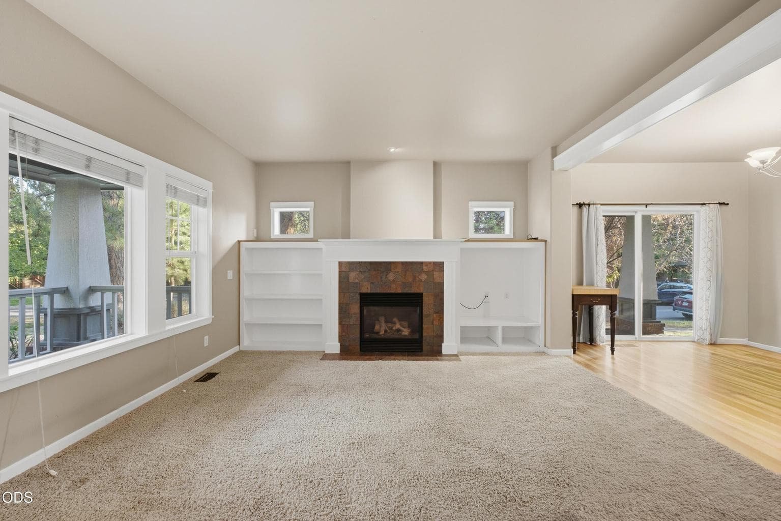 Photo of 1374 NW Fort Clatsop Street 10 of 30
