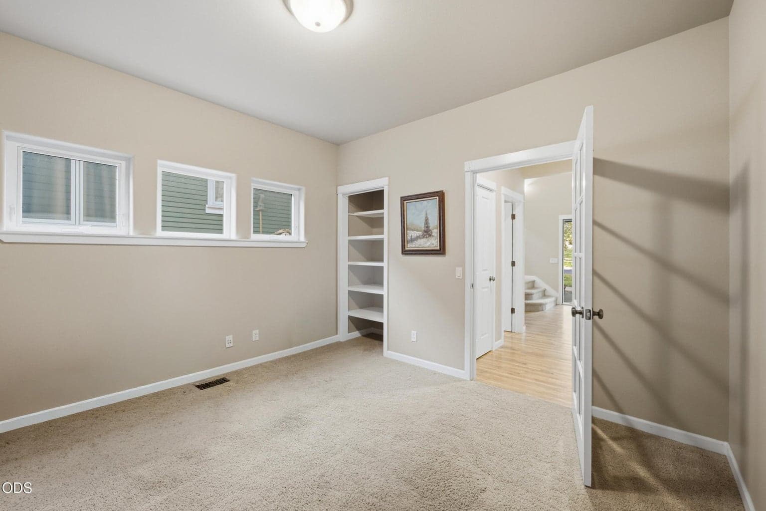 Photo of 1374 NW Fort Clatsop Street 16 of 30