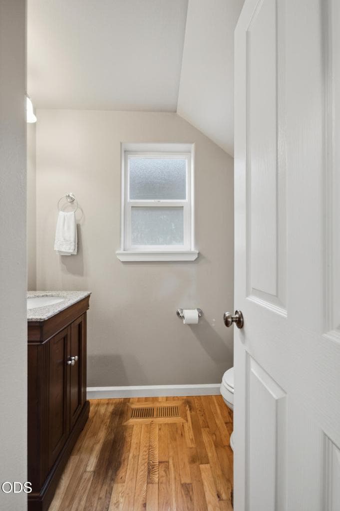 Photo of 1374 NW Fort Clatsop Street 17 of 30
