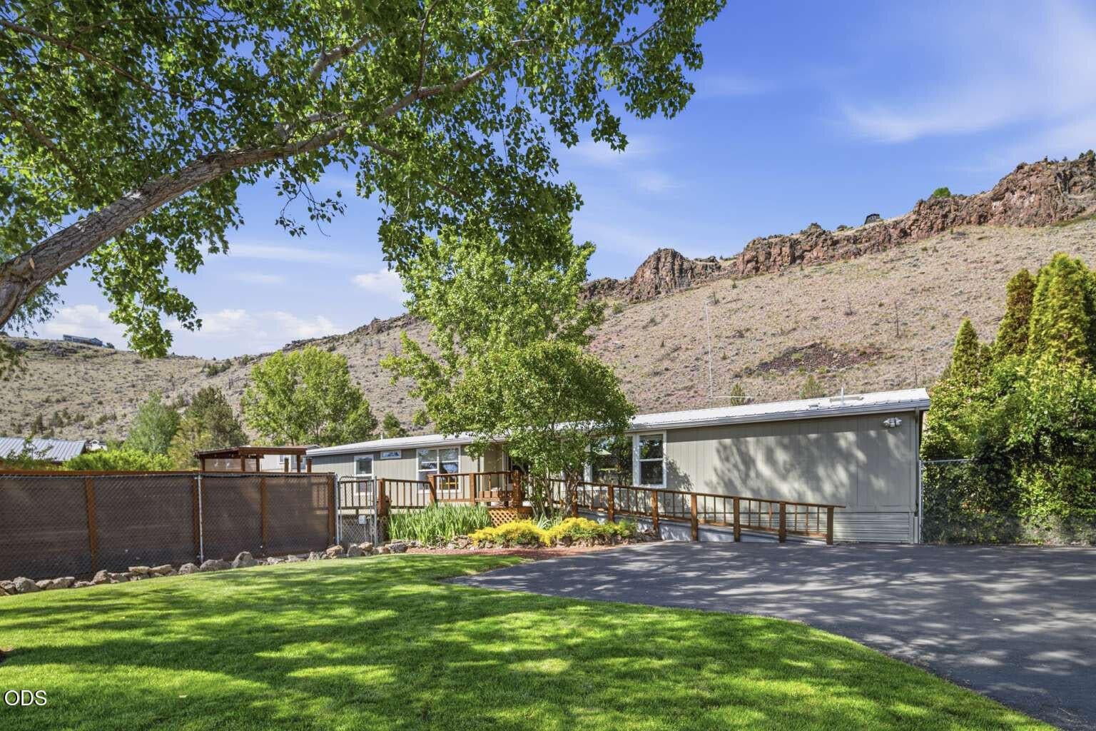 Photo of 11564 Horny Hollow Trail 1 of 48