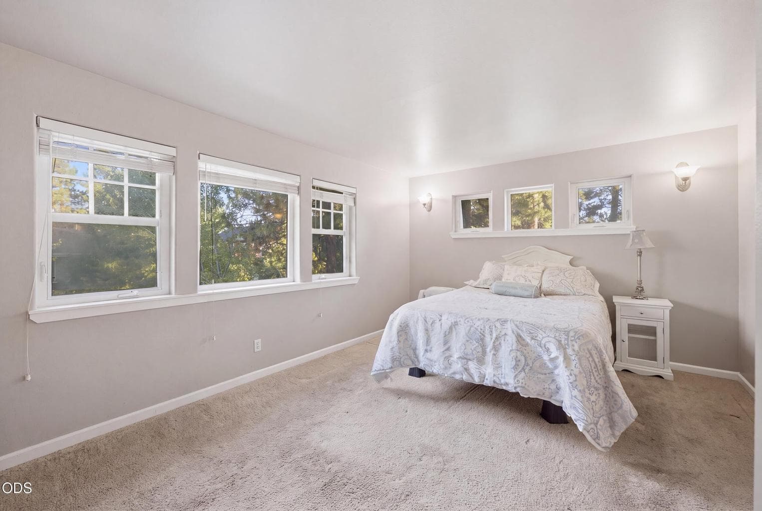 Photo of 1374 NW Fort Clatsop Street 18 of 30