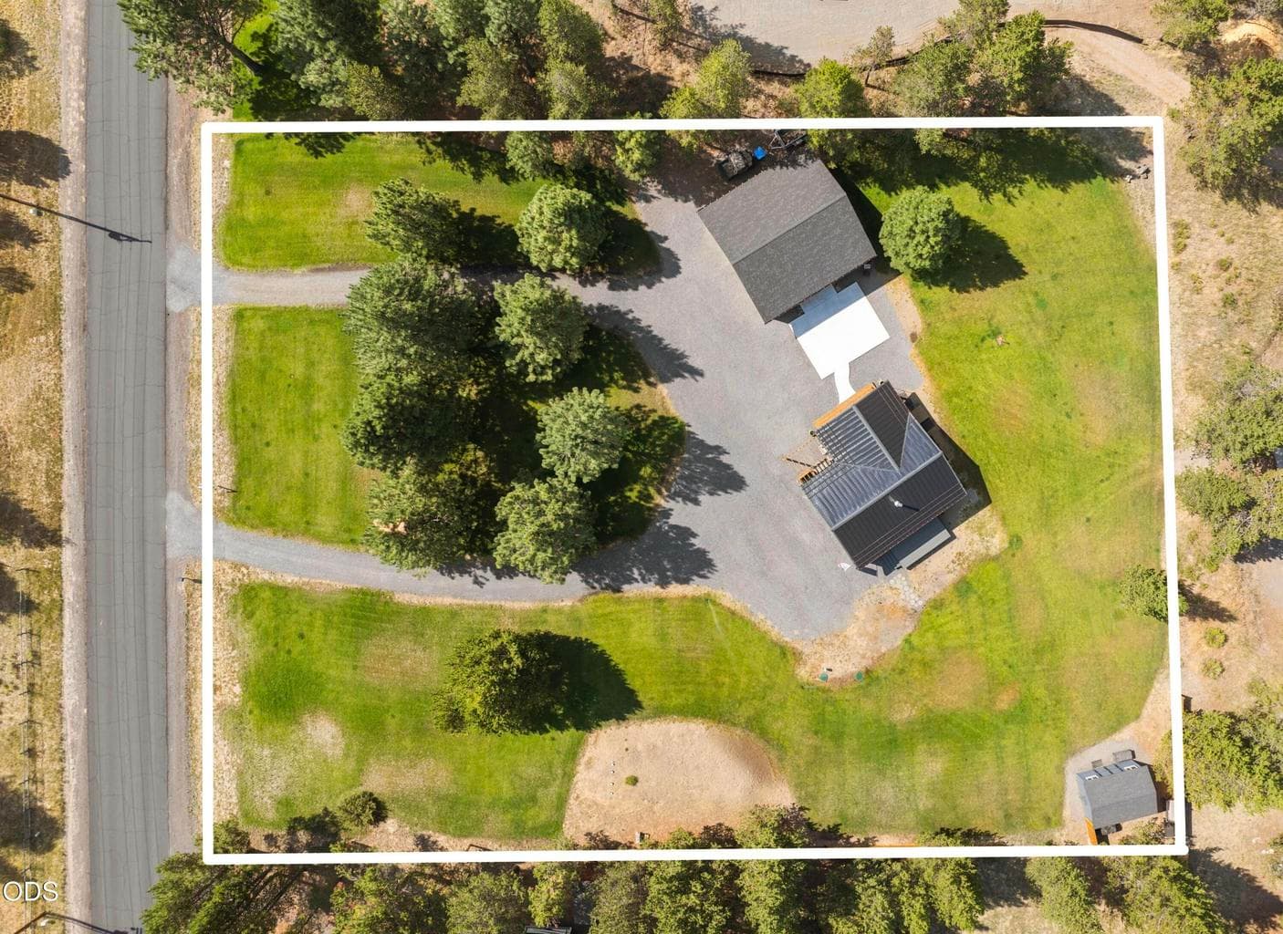 Photo of 53855 Pine Grove Road 37 of 41