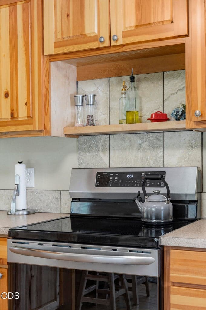 Photo of 53855 Pine Grove Road 24 of 41