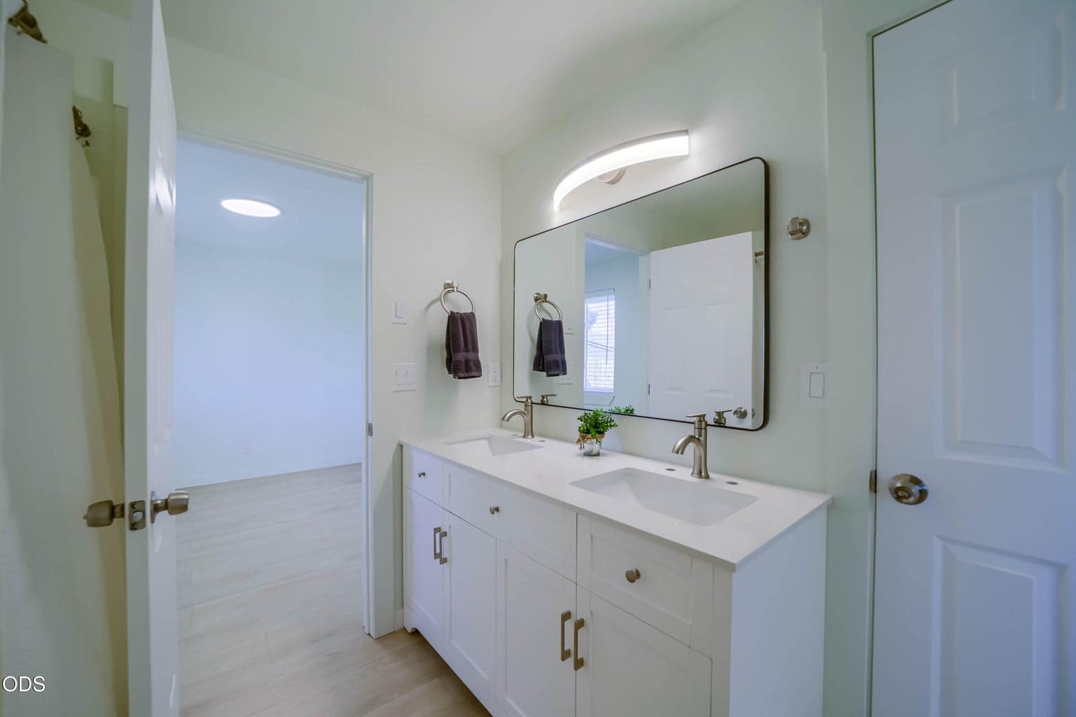 Photo of 2741 SW 28th Street 26 of 35