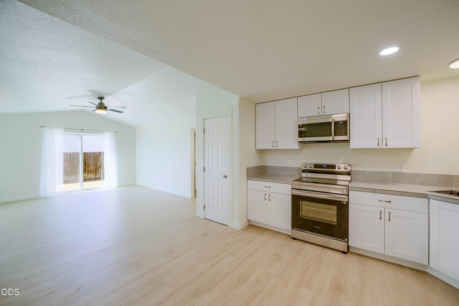 Photo of 2741 SW 28th Street 19 of 35