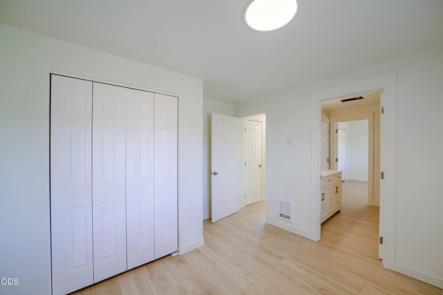 Photo of 2741 SW 28th Street 30 of 35
