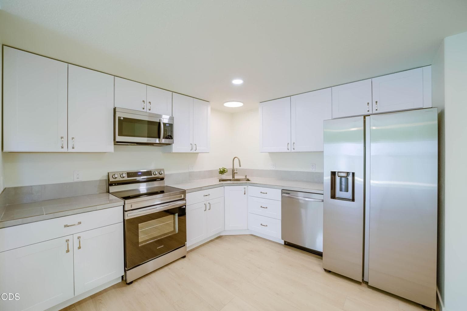 Photo of 2741 SW 28th Street 18 of 35