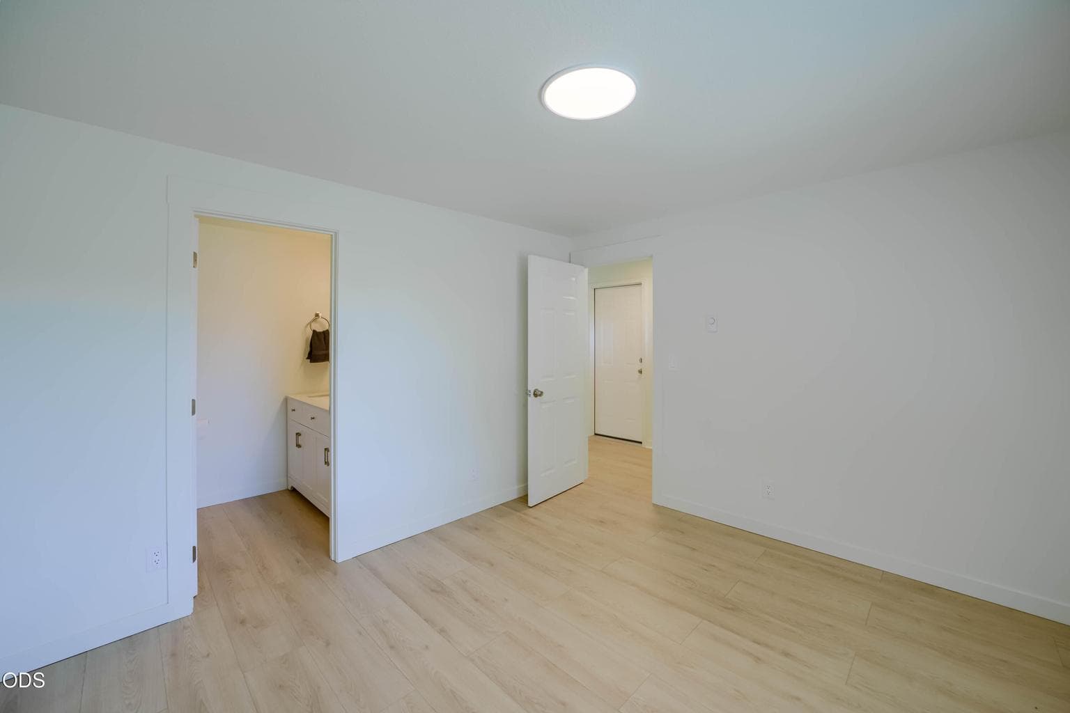 Photo of 2741 SW 28th Street 21 of 35